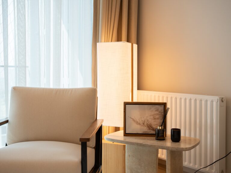 Tips for Creating a Cozy and Inviting Living Space with Simple Decor Ideas